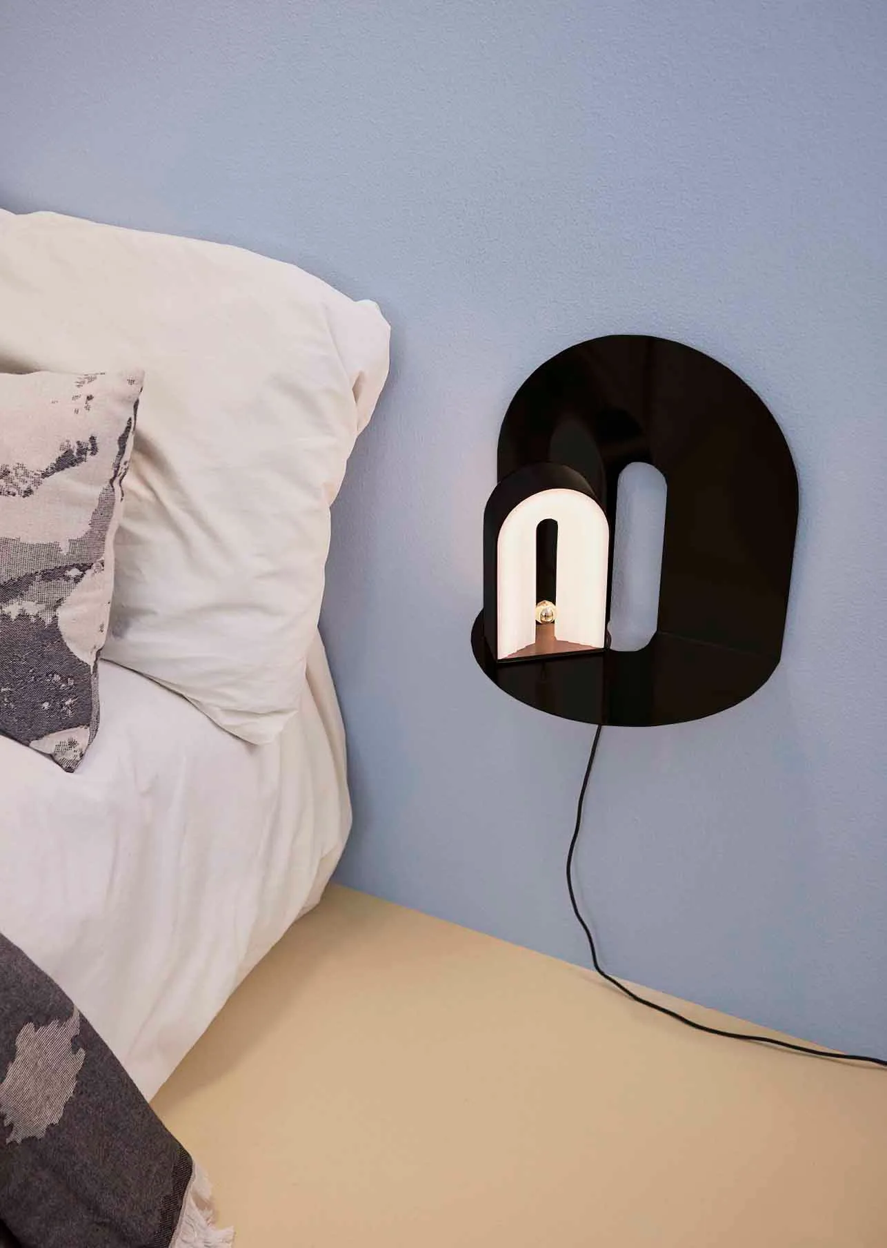 Castellum vägghylla, Svart AYTM