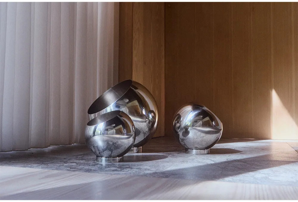 Globe blomkruka Ø21 cm, Silver AYTM