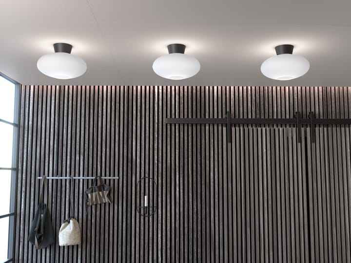 Bullo plafond XL opalglas Ø38 cm - Mattsvart - Belid