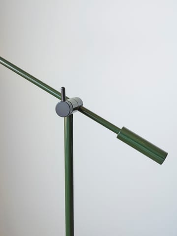 Cato golvlampa 134 cm - Blank skogsgrön-mattsvart - Belid