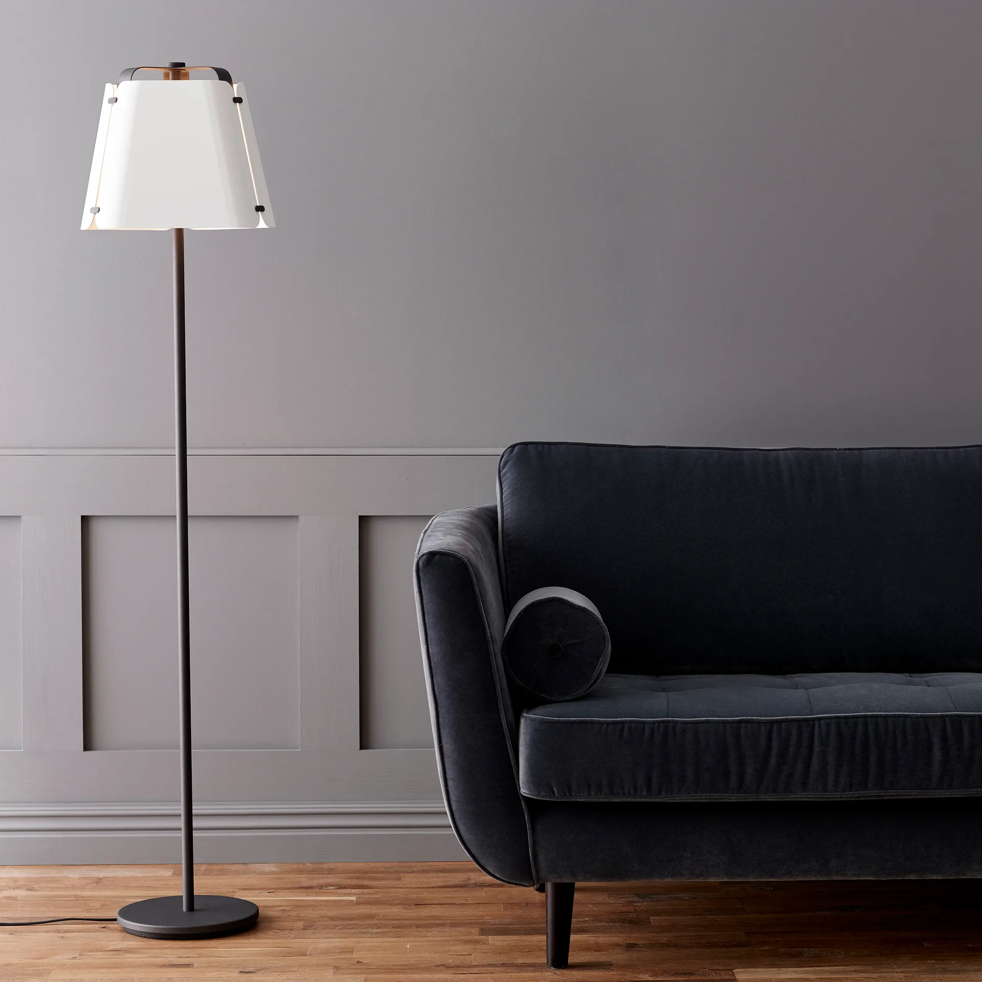 Fold golvlampa Ø34 cm, Antracit-Vit struktur Belid