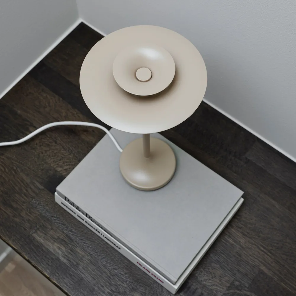 Picasso bordslampa 34,8 cm, Nougat Belid