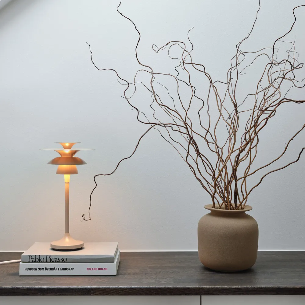 Picasso bordslampa 34,8 cm, Nougat Belid