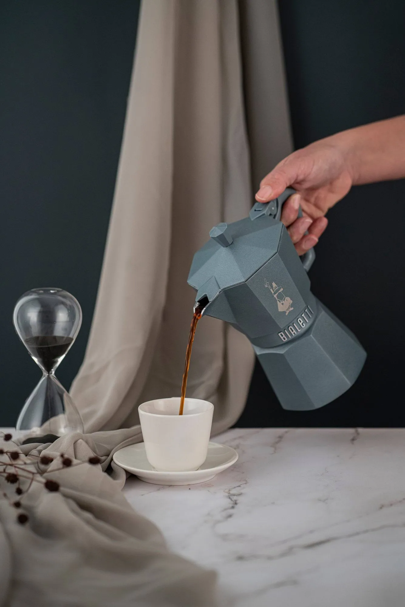 Bialetti exclusive mokabryggare induktion, Grå, 6 koppar Bialetti