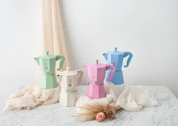 Bialetti exclusive mokabryggare - Ljusblå, 3 koppar - Bialetti