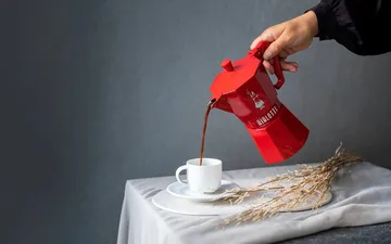 Bialetti exclusive mokabryggare - Röd, 3 koppar - Bialetti