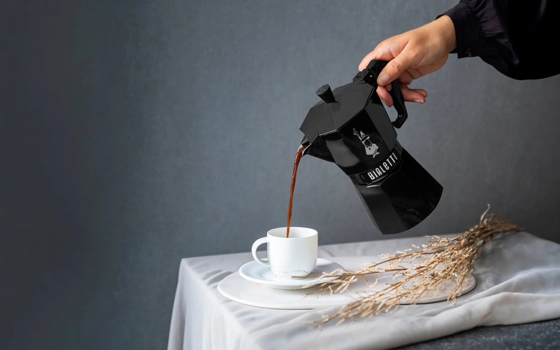 Bialetti exclusive mokabryggare, Svart, 6 koppar Bialetti