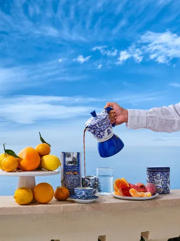 Bialetti x Dolce & Gabbana mokabryggare induktion - Mediterraneo, 6 koppar - Bialetti