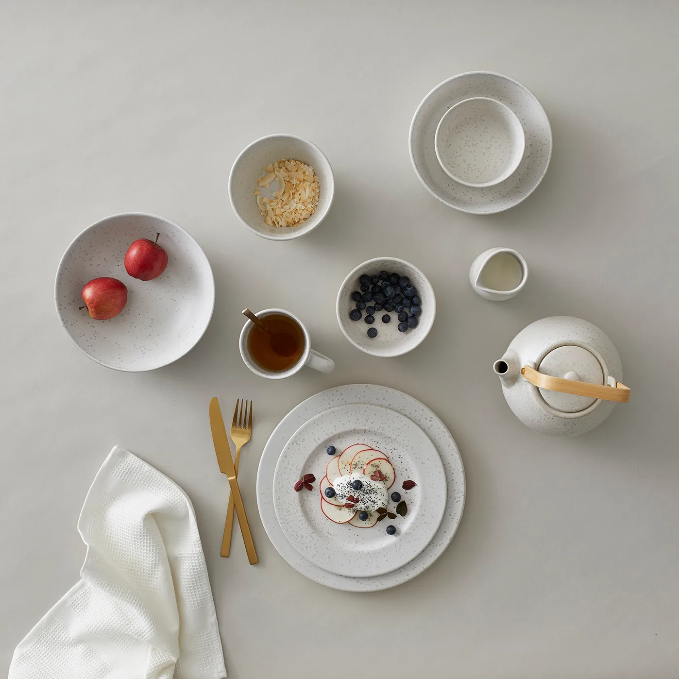 Bitz skål Ø14 cm matt, Matt gräddvit Bitz