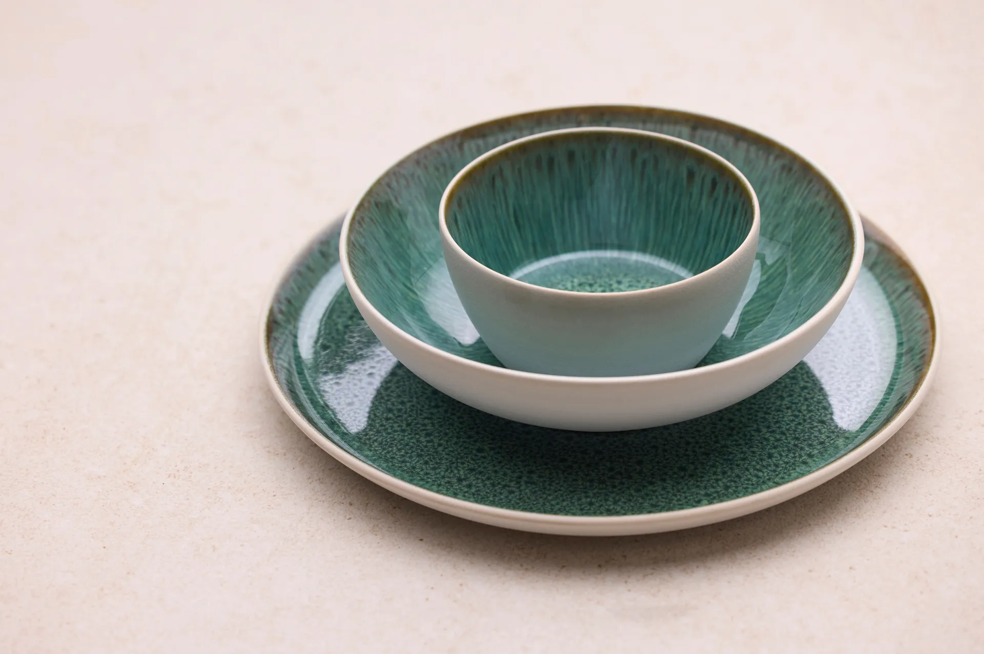 Bitz tallrik gastro Ø27 cm, Vit-grön Bitz