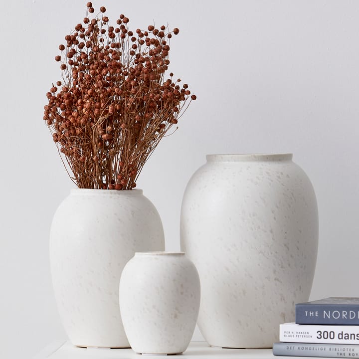 Bitz vas 20 cm, Matt gräddvit Bitz