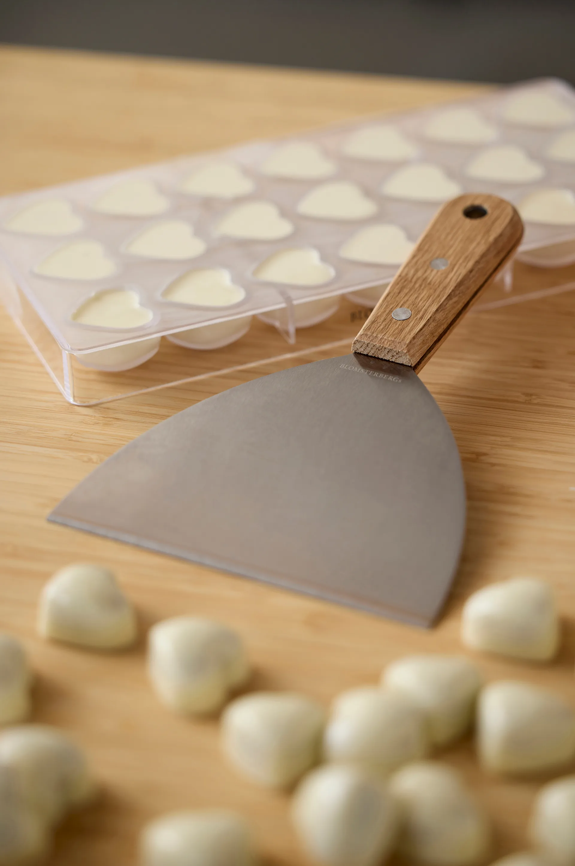 Blomsterbergs chokladskrapa, Ek-rostfritt stål Blomsterbergs