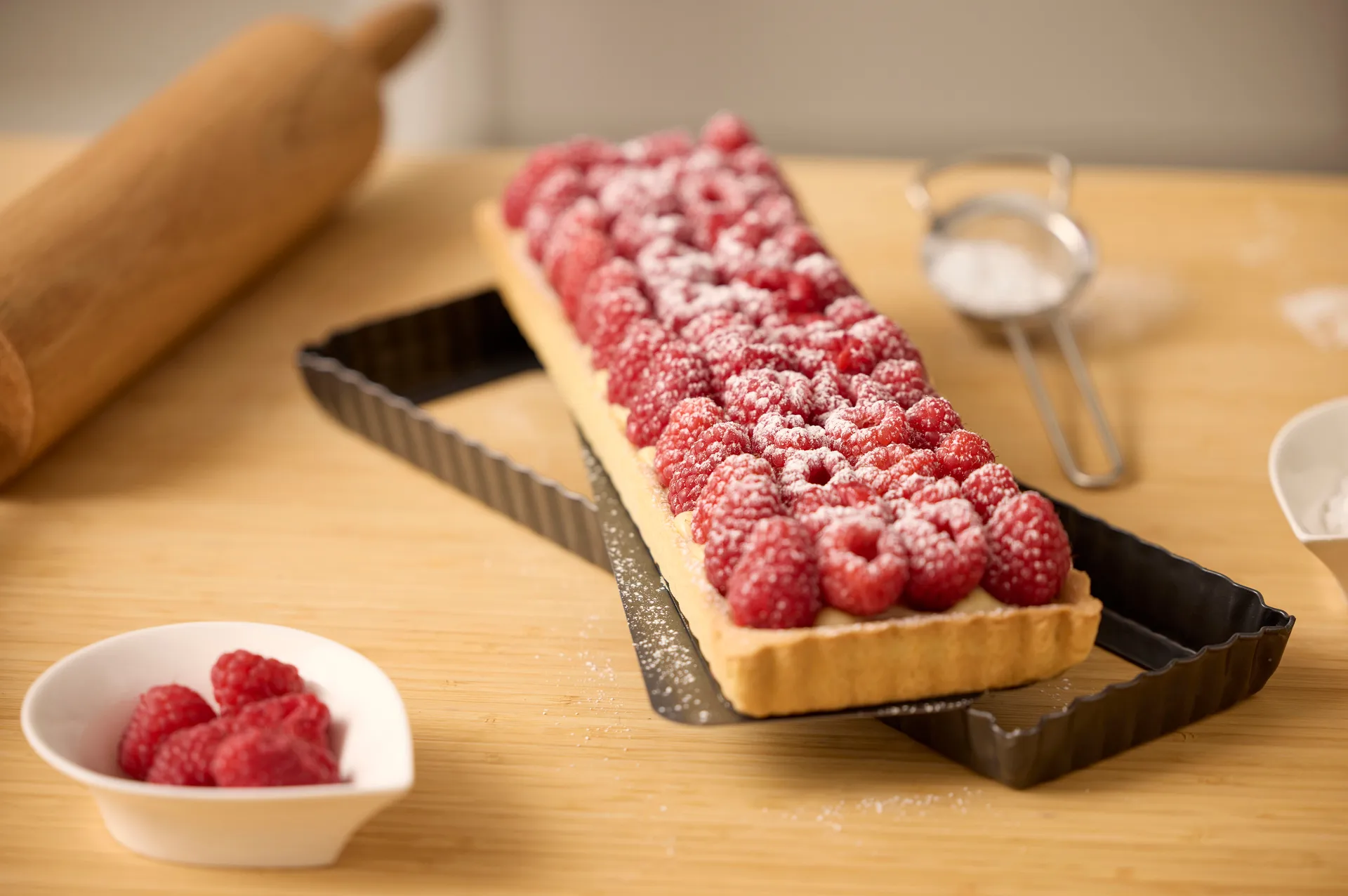 Blomsterbergs pajform rektangulär 35x11x2,6 cm, Dark grey Blomsterbergs