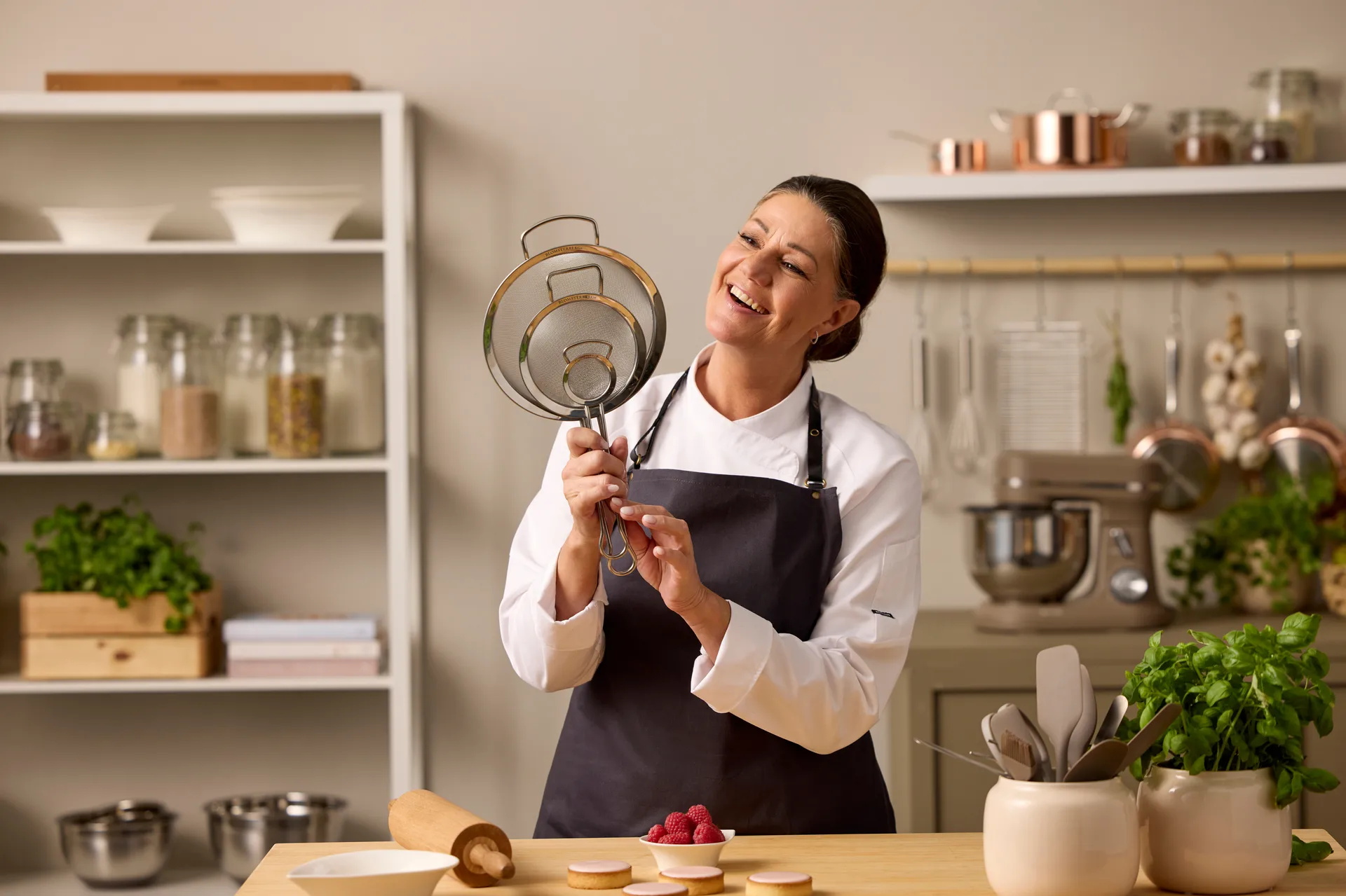 Blomsterbergs trådsil stål, 6 cm Blomsterbergs