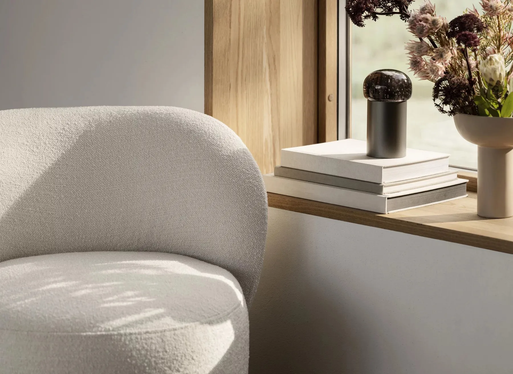 Iris LED-lampa 18 cm, Gun Metal blomus