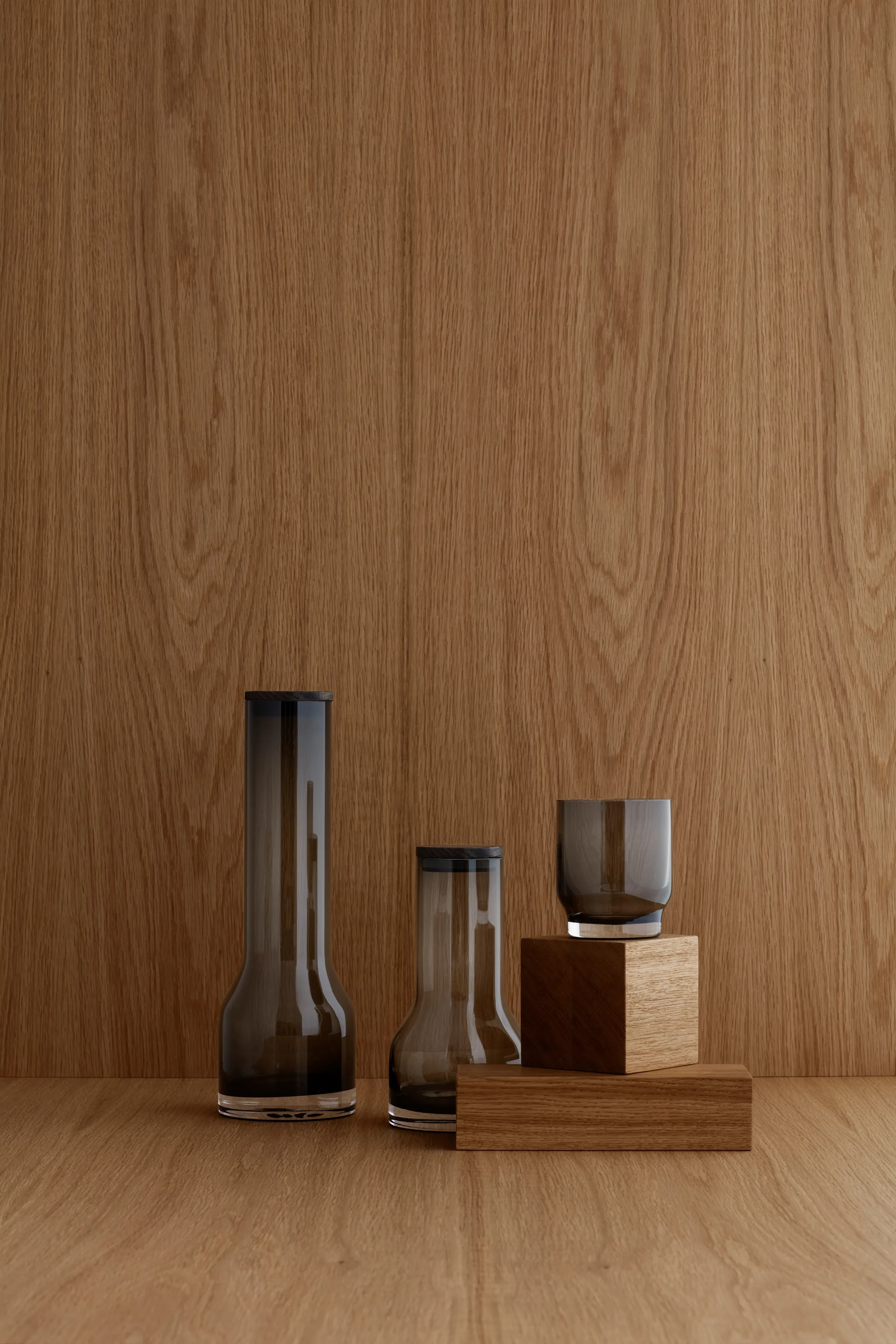 Lungo vattenkaraff 0,6 L, Smoke blomus