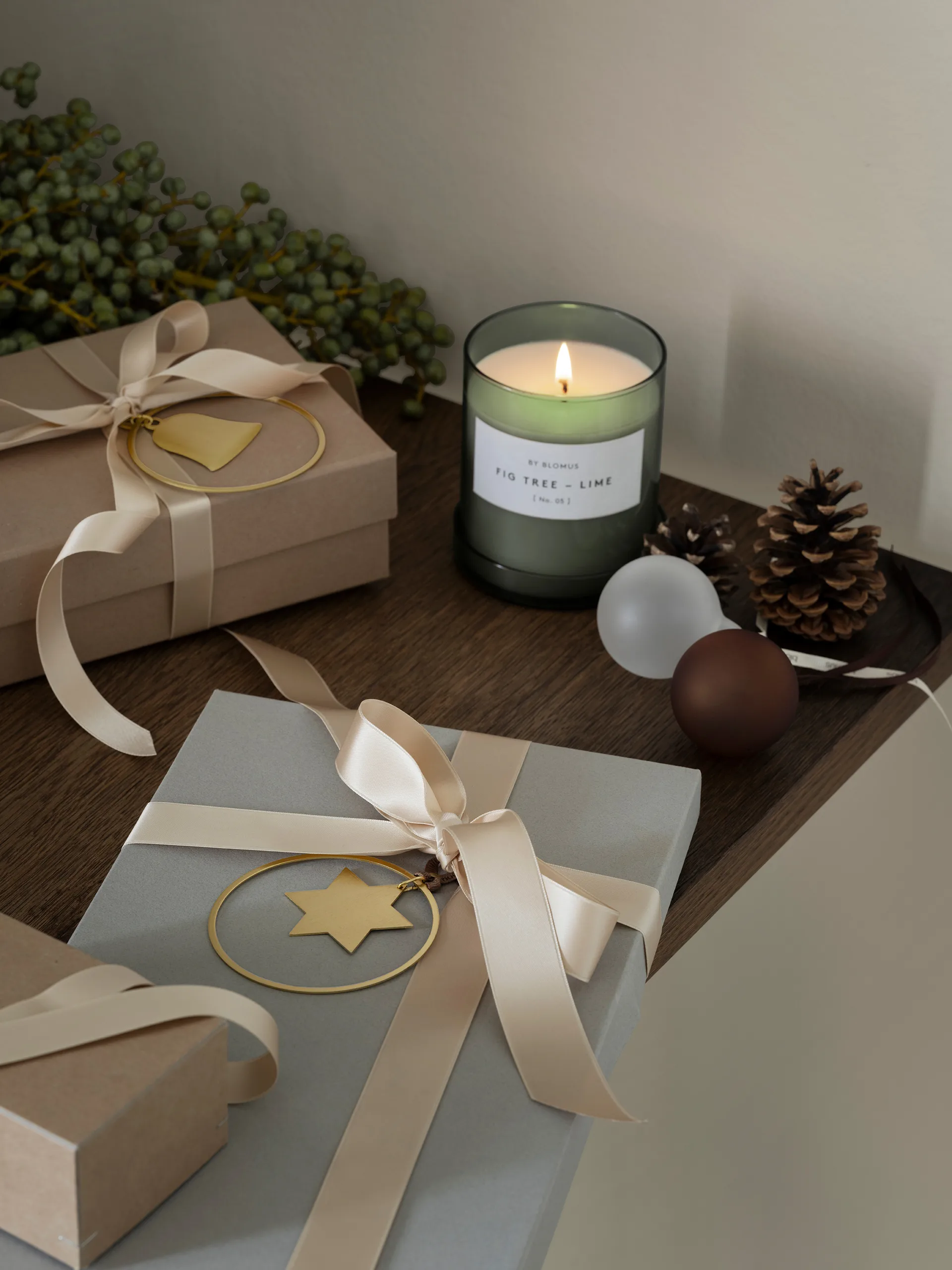 Valoa doftljus 30 timmar, Fikon/Lime Agave Green blomus