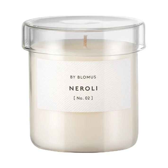 blomus Vaola doftljus Neroli S, 30 H | Skandinavisk Design | Doftljus & Doftpinnar | Vit