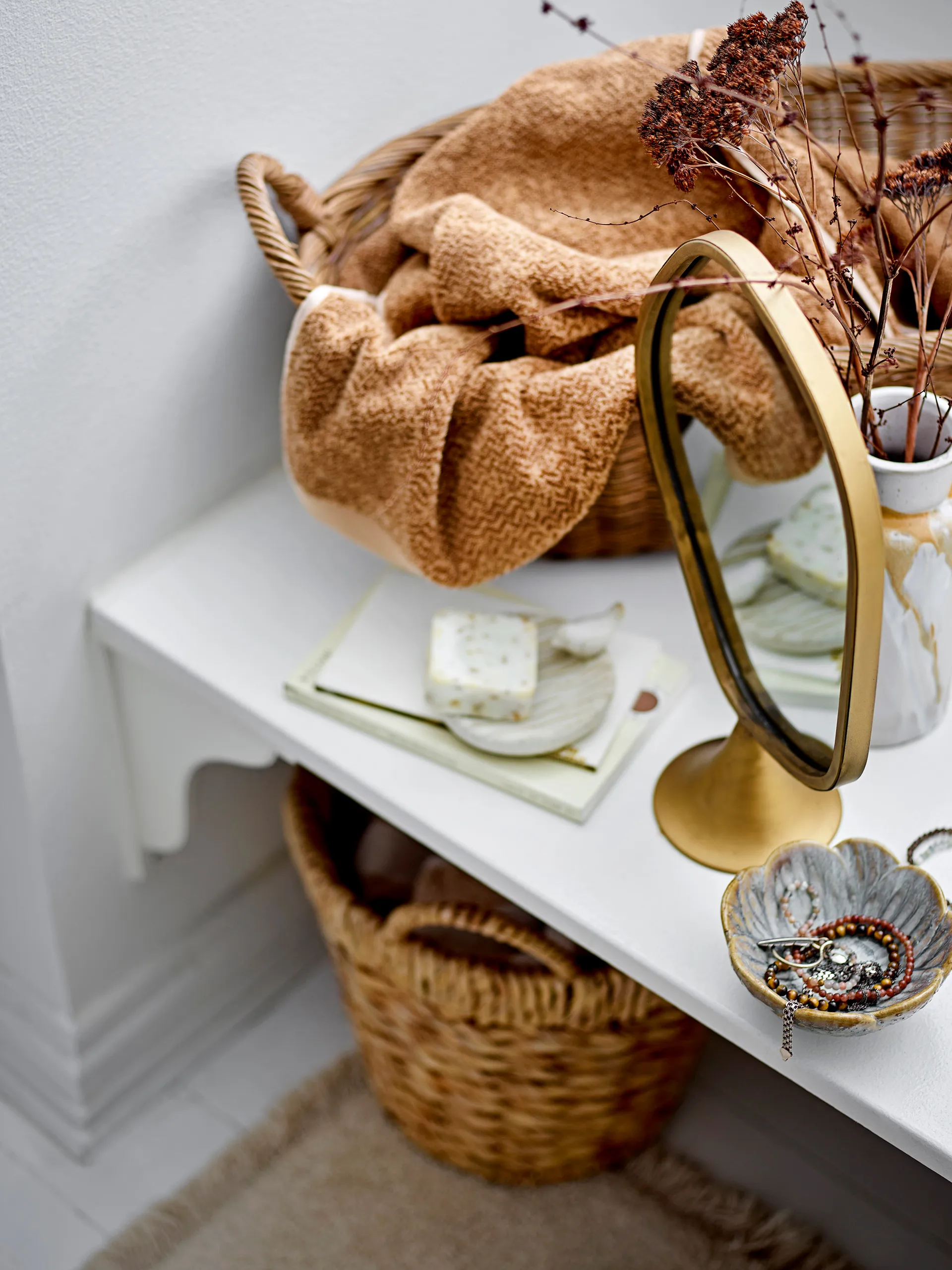 Ania spegel 36,5 cm, Mässing Bloomingville