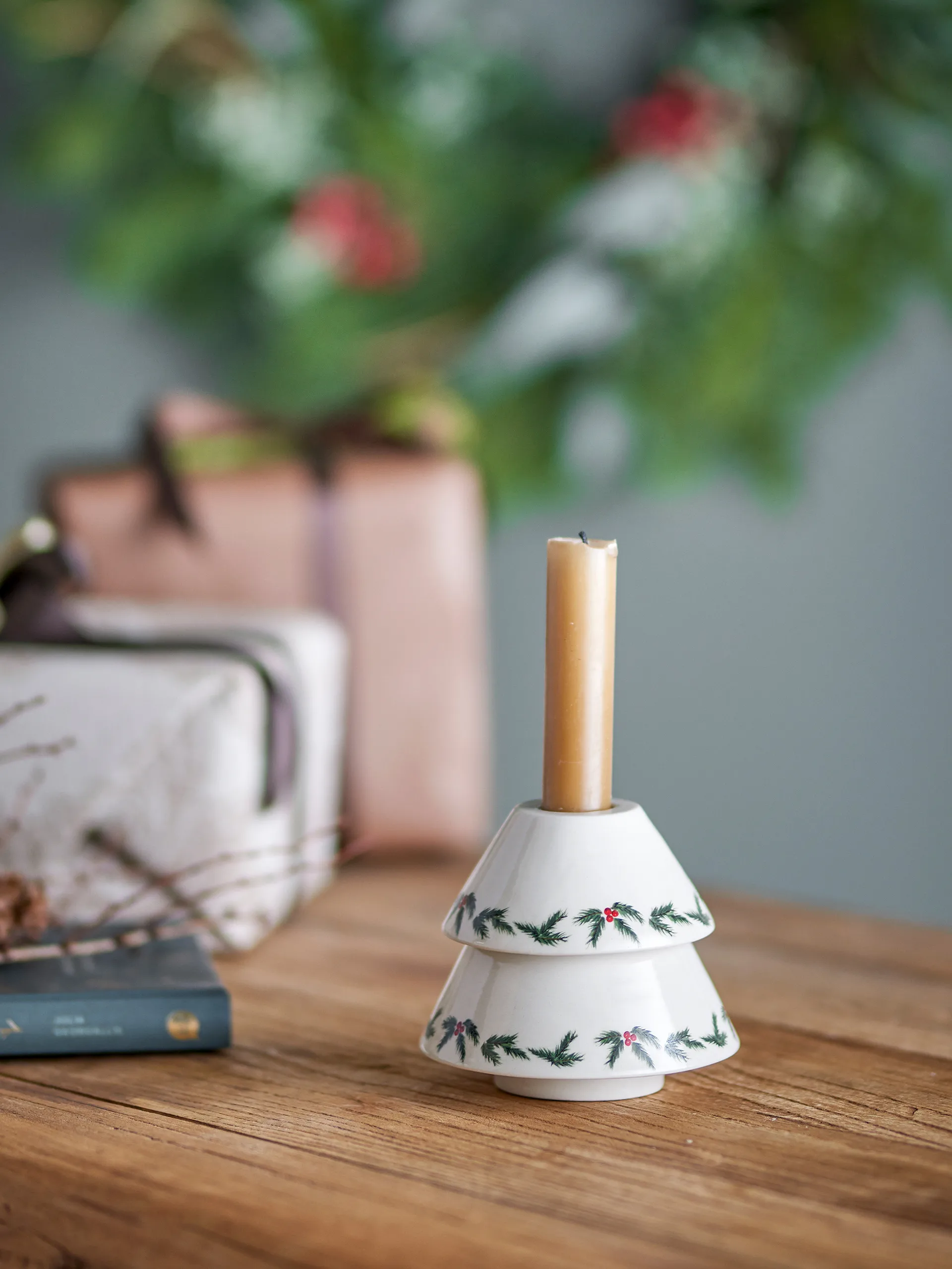 Berry ljusstake Ø10 cm, Vit Bloomingville