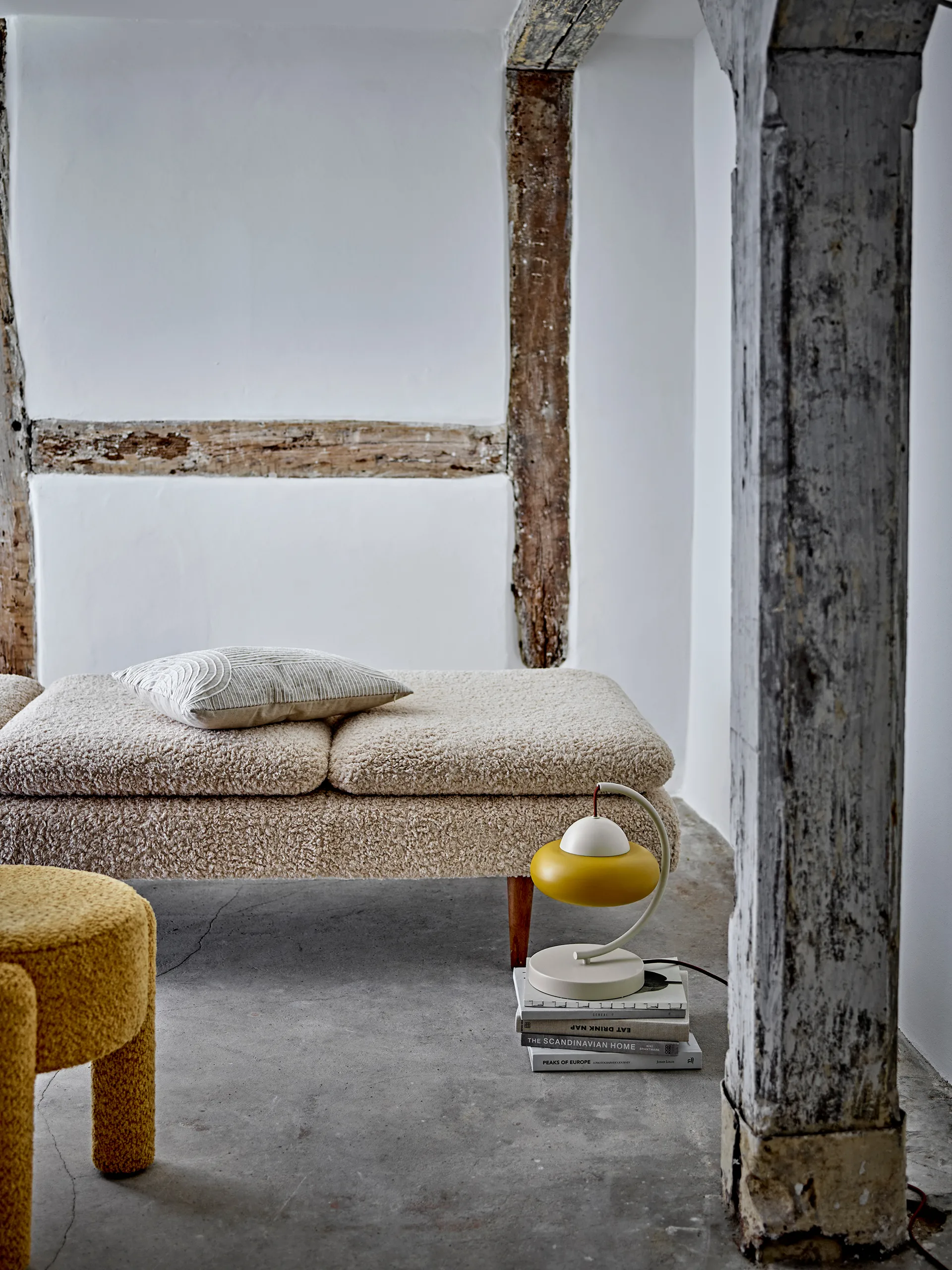 Bruno pall Ø42 cm, Gul Bloomingville