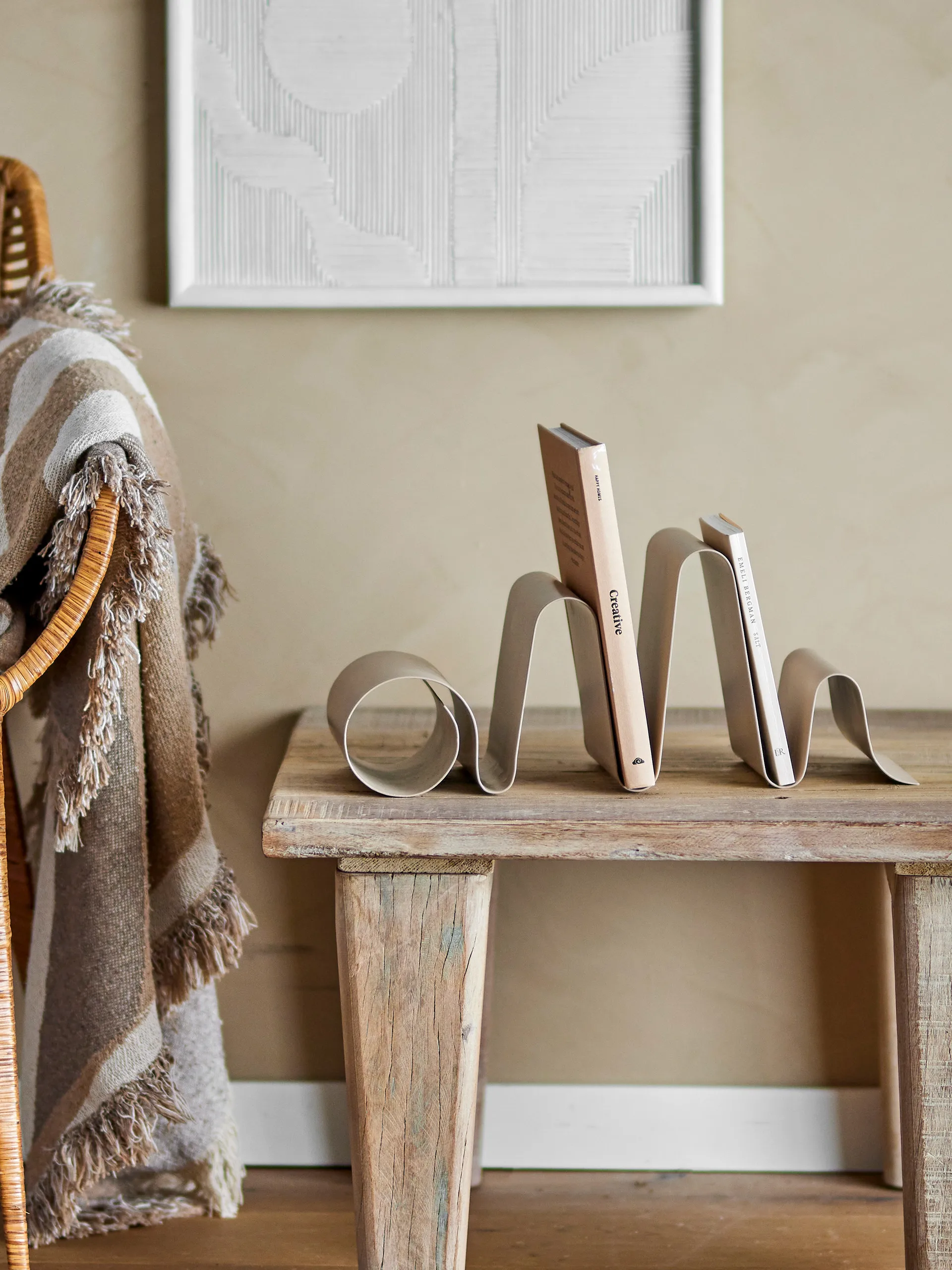 Cana tidningsställ, Nature Bloomingville