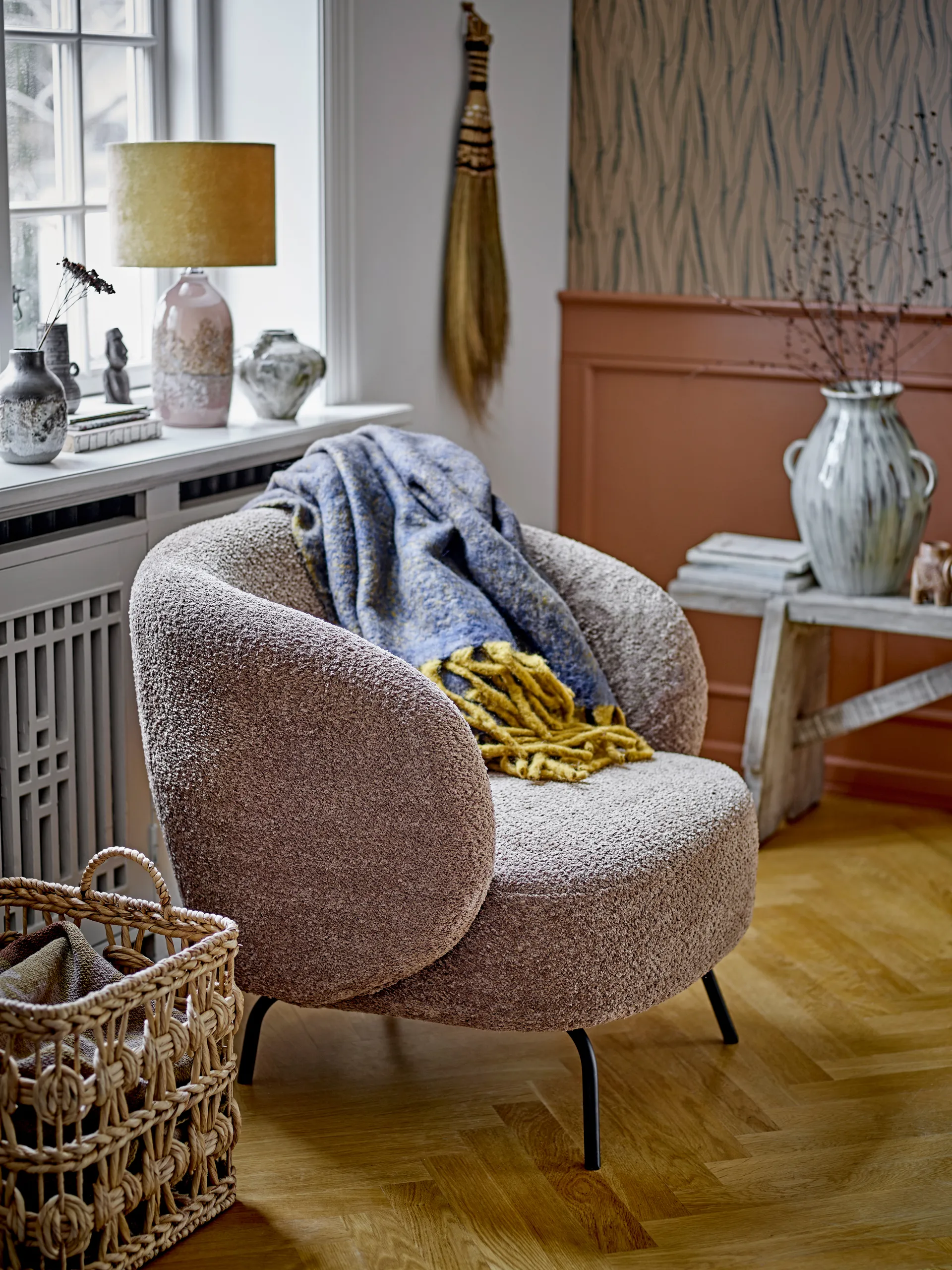 Glendale bänk, Återvunnen furu Bloomingville