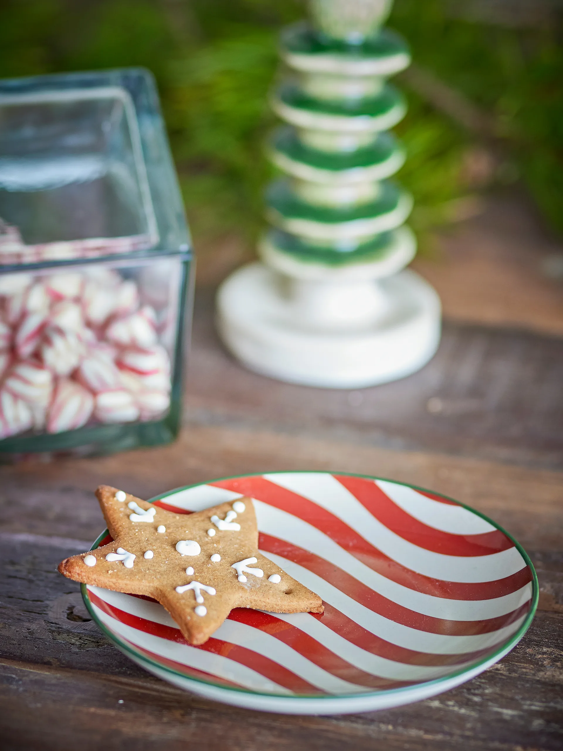 Jolly tallrik Ø16 cm, Röd Bloomingville