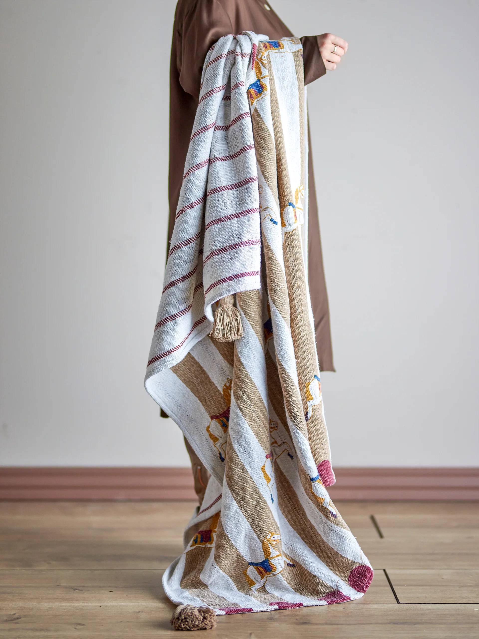 Merry-go-round filt 130x160 cm, Beige-röd Bloomingville