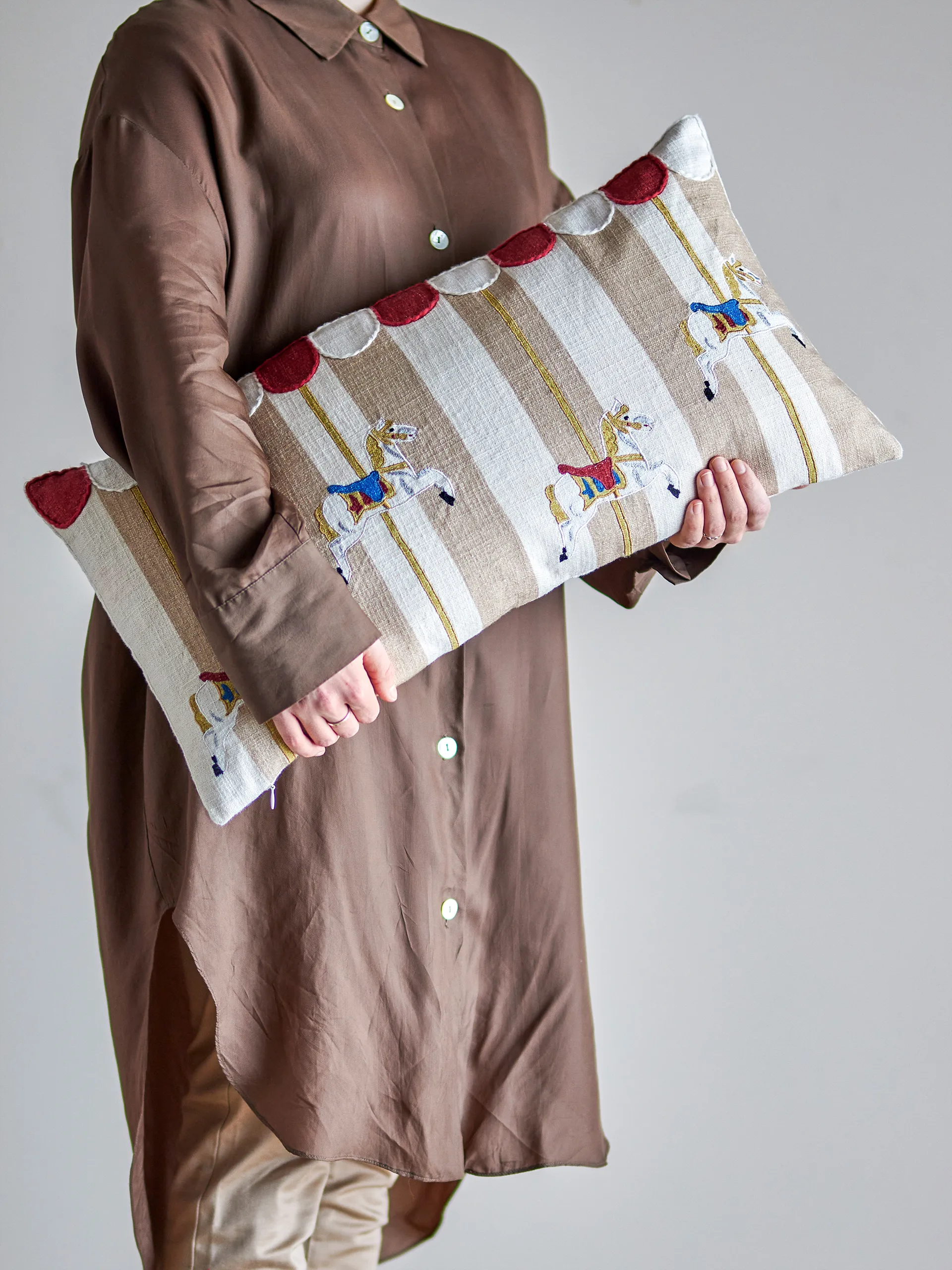 Merry-go-round kudde 30x60 cm, Natur Bloomingville