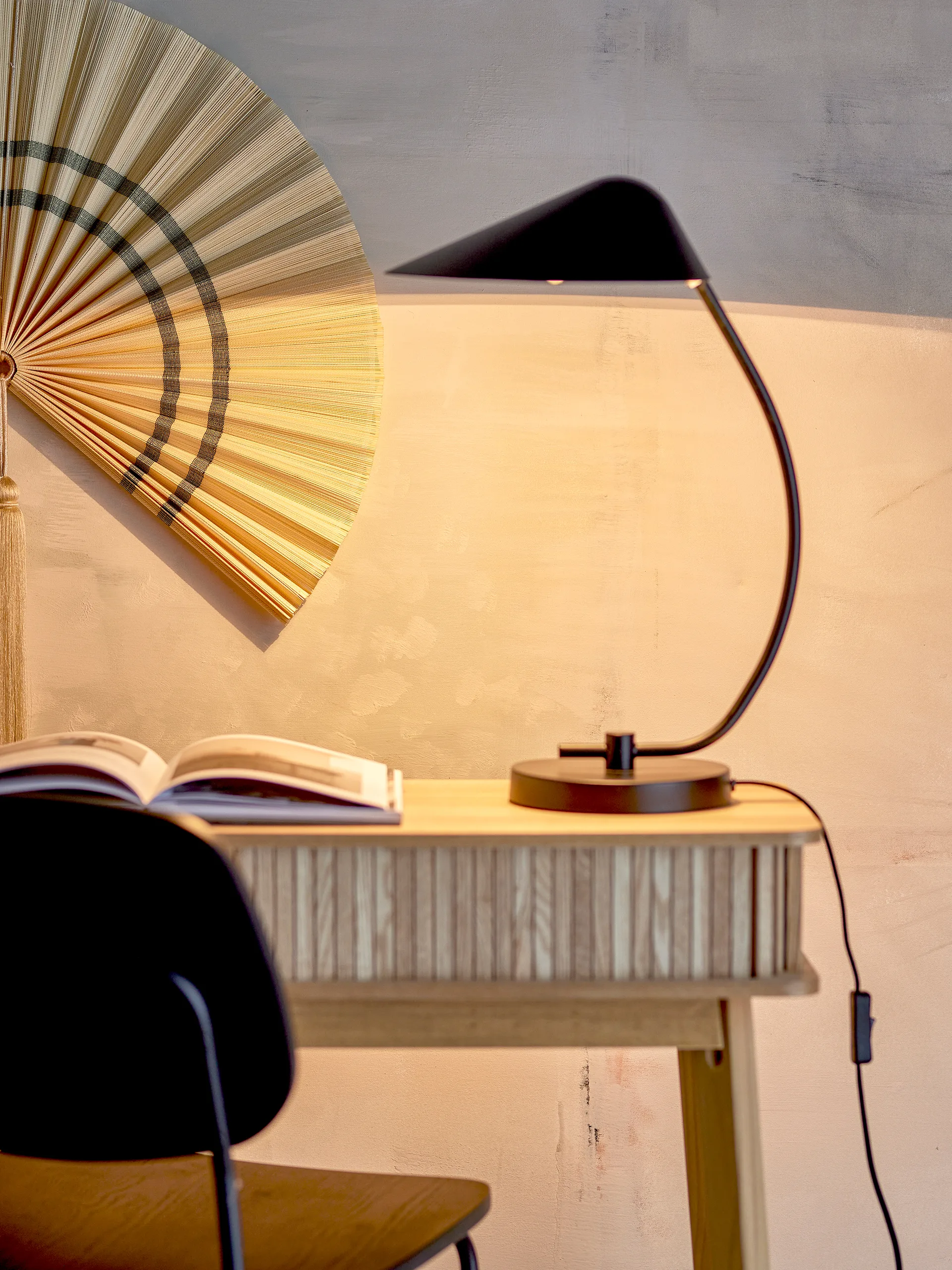 Nisella bordslampa 34x50 cm, Svart Bloomingville