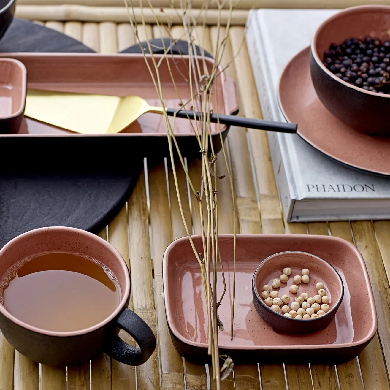 Sienna skål Ø14 cm, Orange-svart Bloomingville