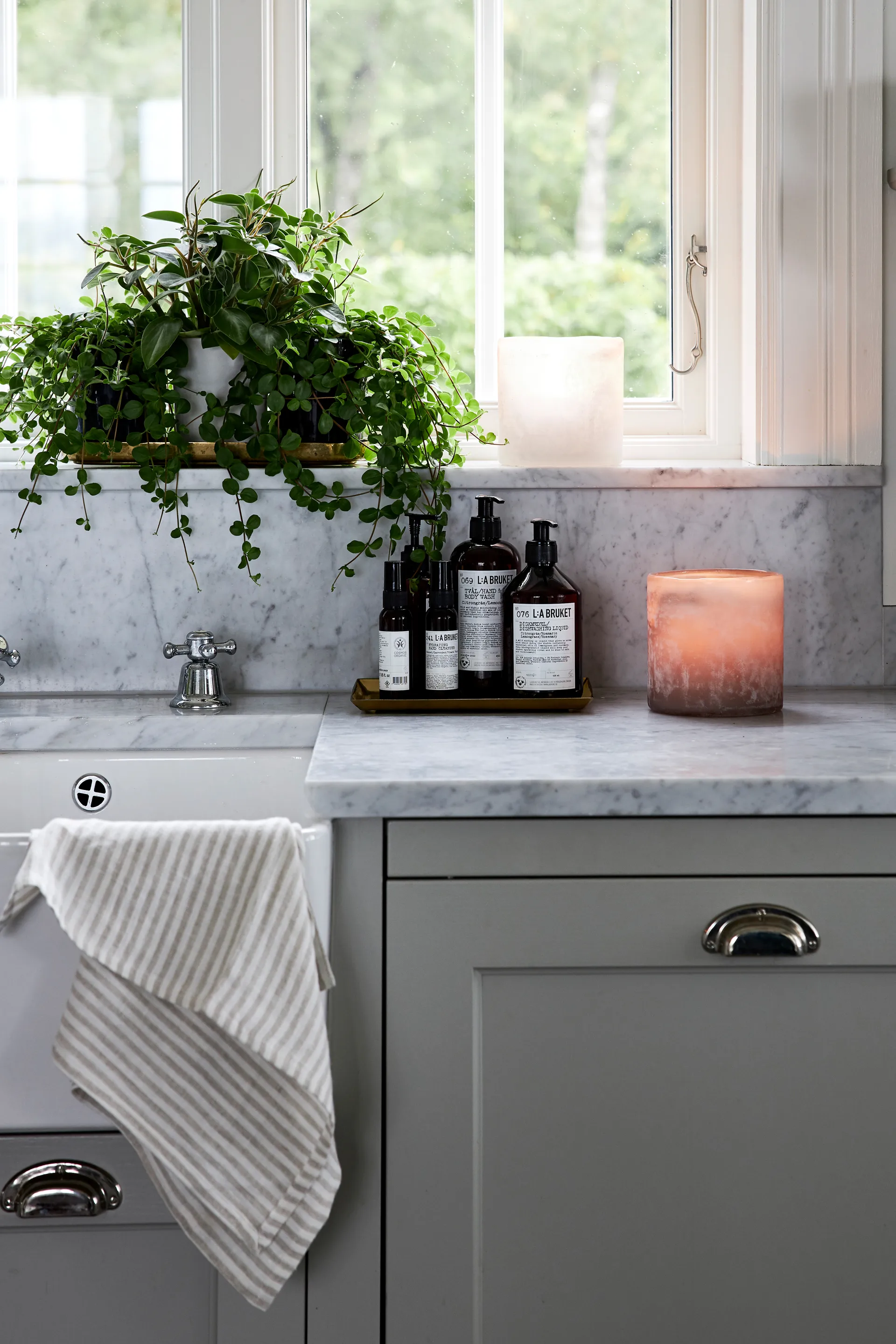 Bungenäs Ljuslykta Ø8 cm, Brun Boel & Jan