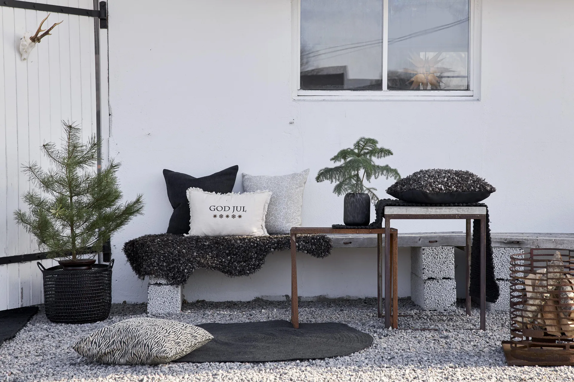 Merida löpare 40x140 cm, svart Boel & Jan