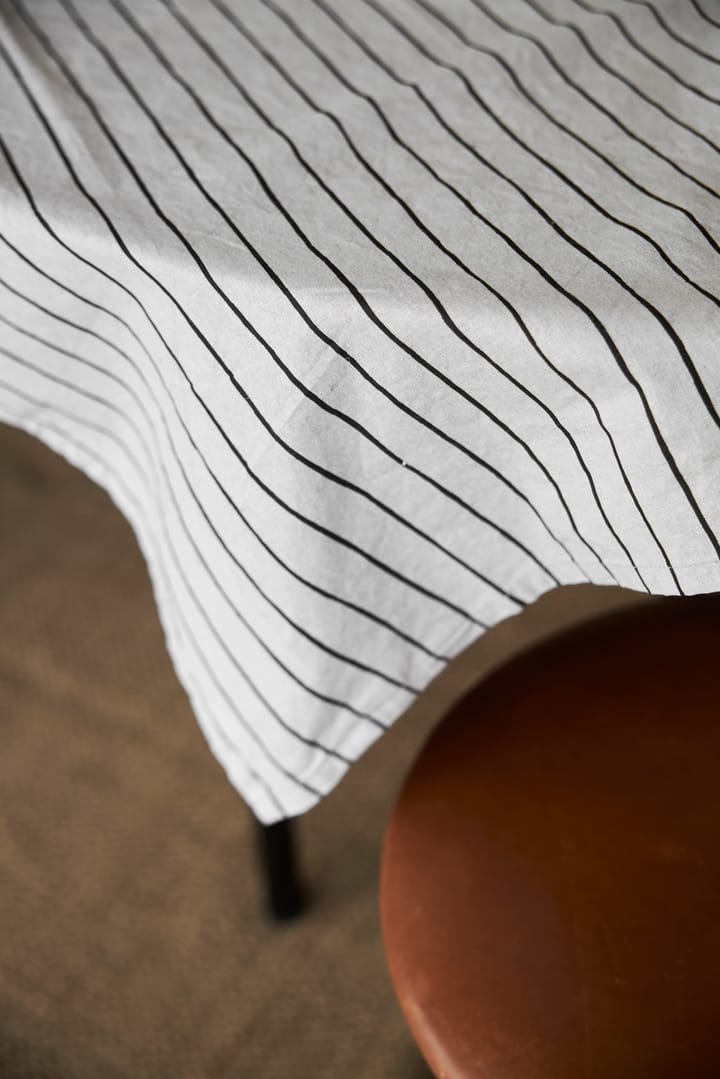 Tofta stripe duk 150x150 cm, Grå Boel & Jan