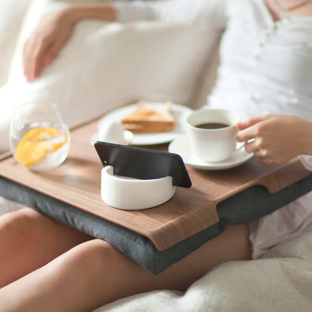 Bosign knäbricka, Grå-valnöt Bosign