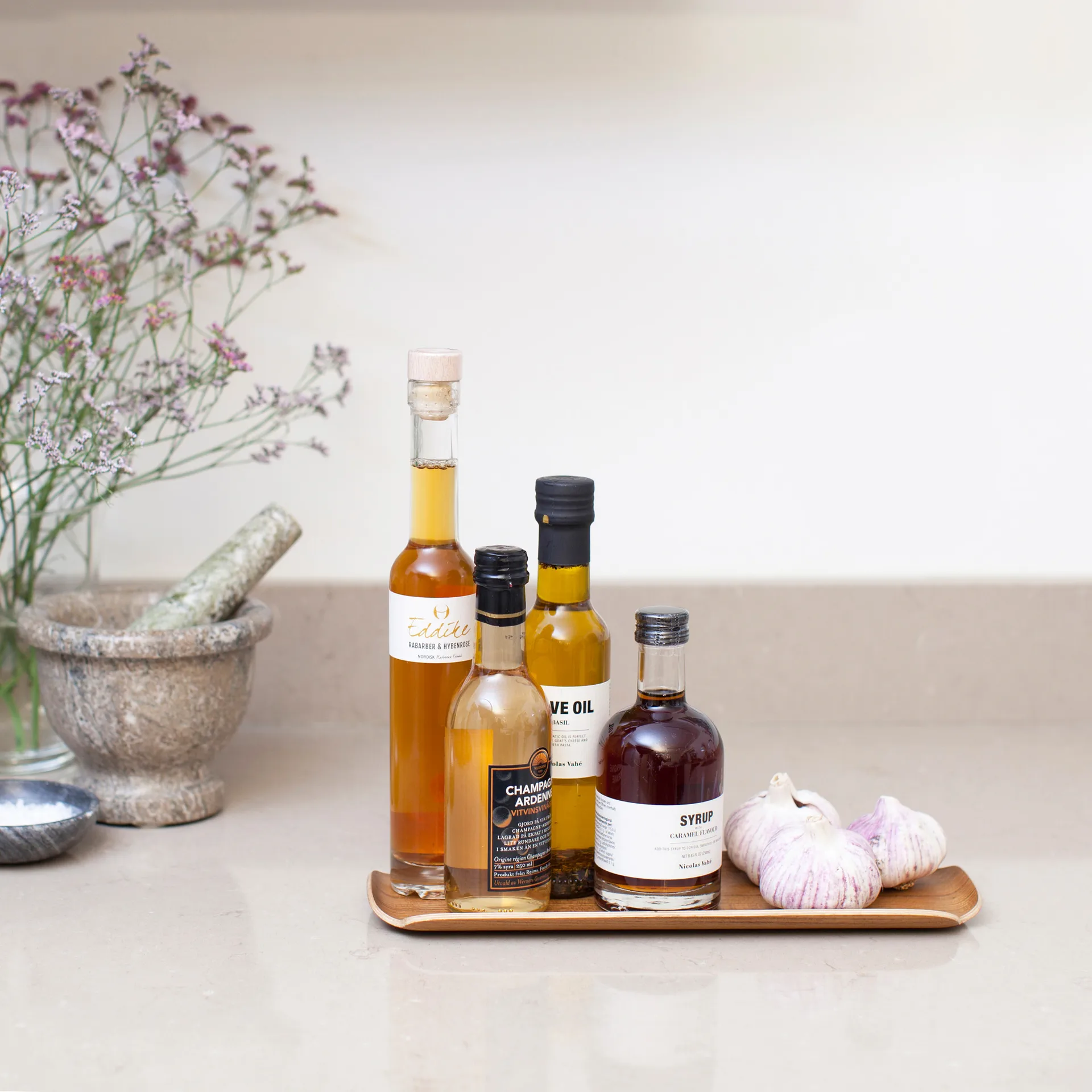 Bosign träbricka leaf, Valnöt Bosign