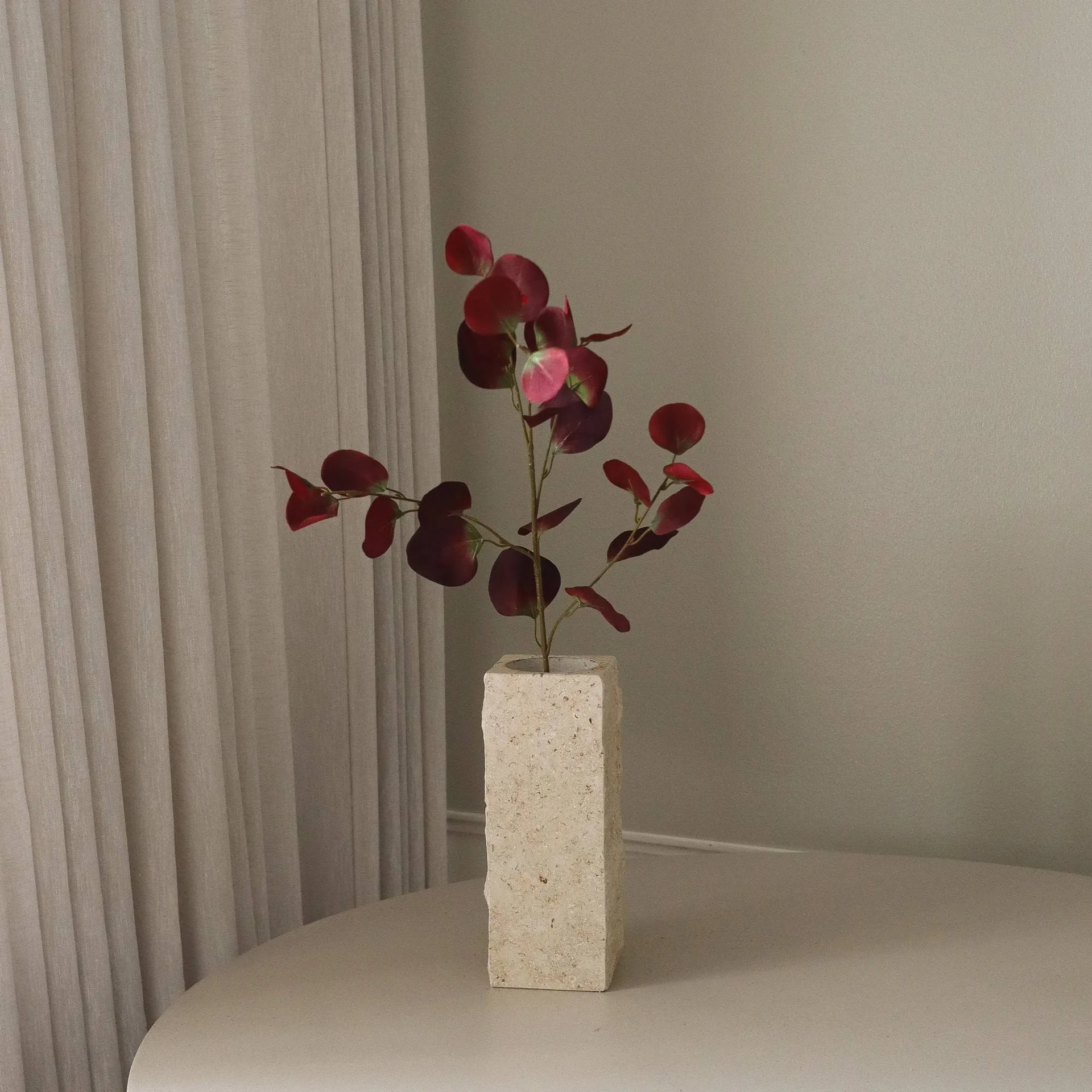 Eukalyptus konstgjord kvist, Burgundy, 84 cm Botané