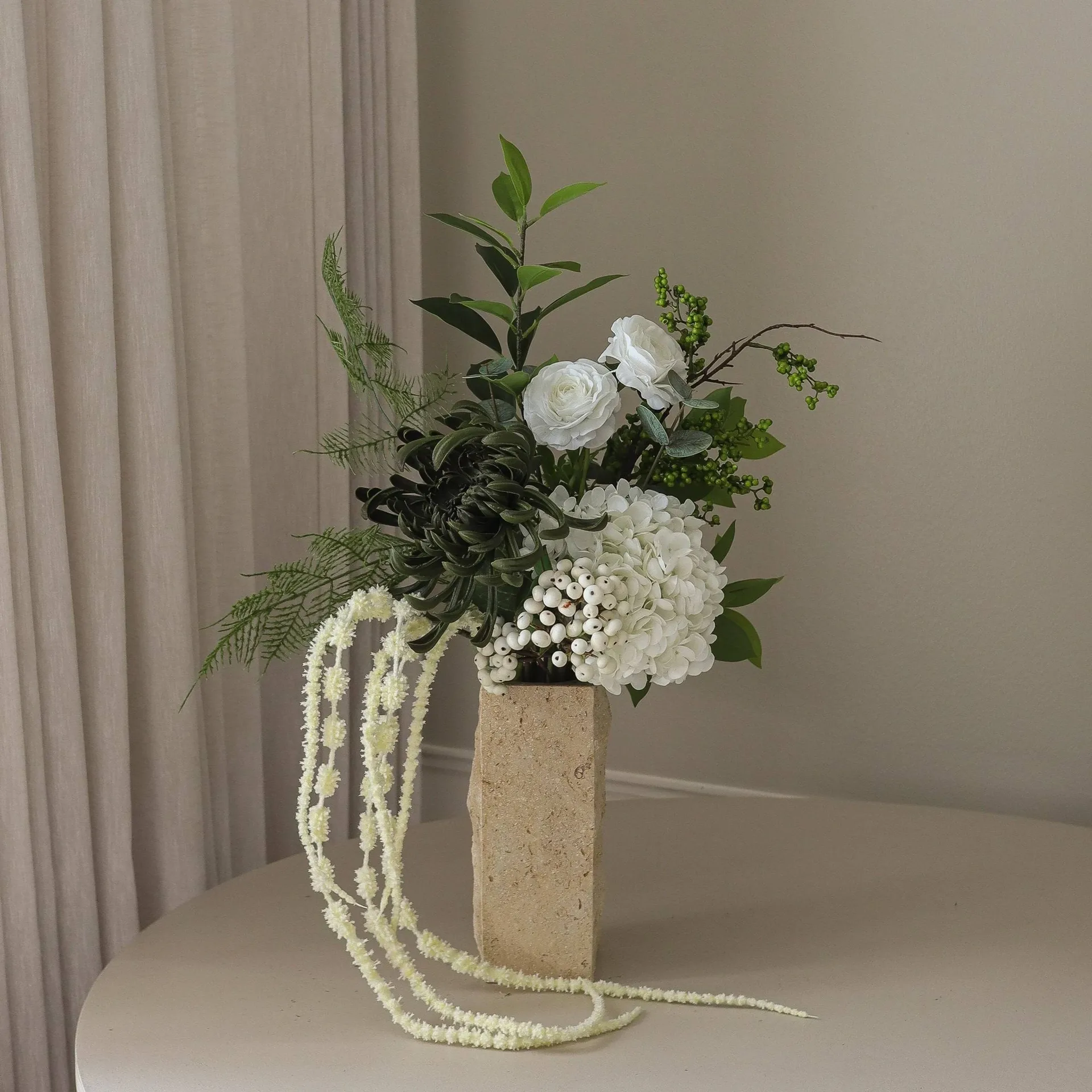 Green veil konstgjord bukett, Ranunkel, hortensia, amarant, 85 cm Botané