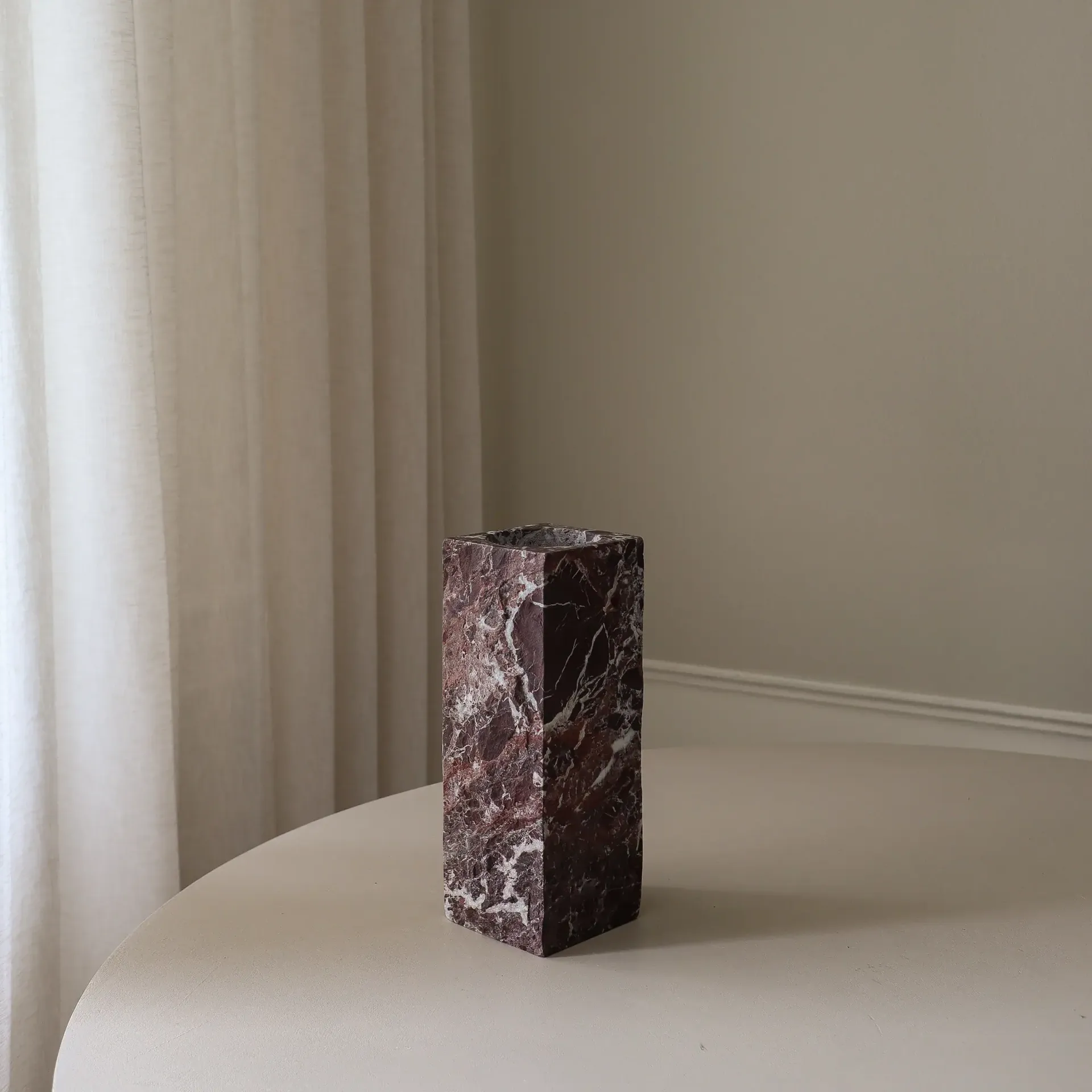 Rosso Levanto Edge marmorvas, Medium, 30 cm Botané
