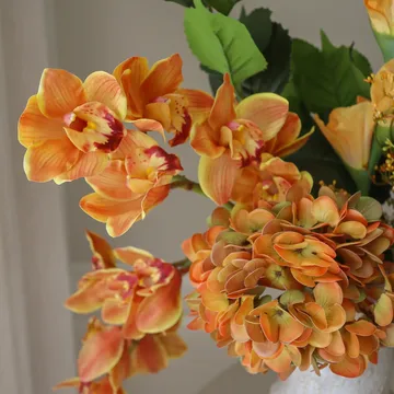 The Orangery konstgjord bukett - Cymbidiumorkidé-gladiolus-hortensia, 85 cm, 10 st - Botané