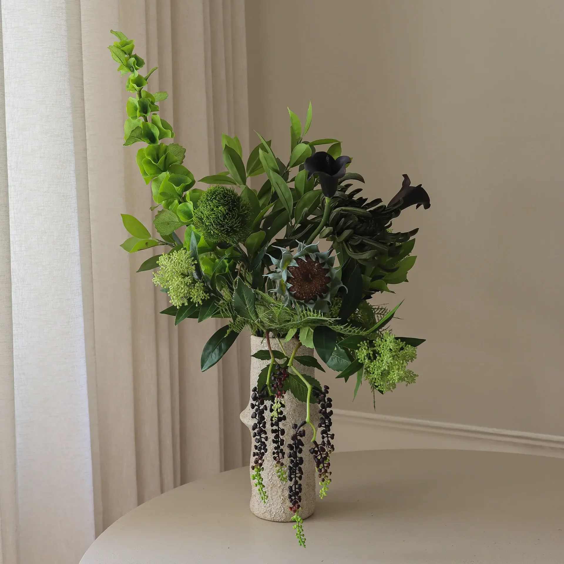 Verdant Noir konstgjord bukett, Kalla-spindelkrysantemum-höstsolros, 92 cm, 13 st Botané