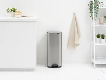 Bo pedalhink 30 L - Matt Steel Fingerprint Proof - Brabantia