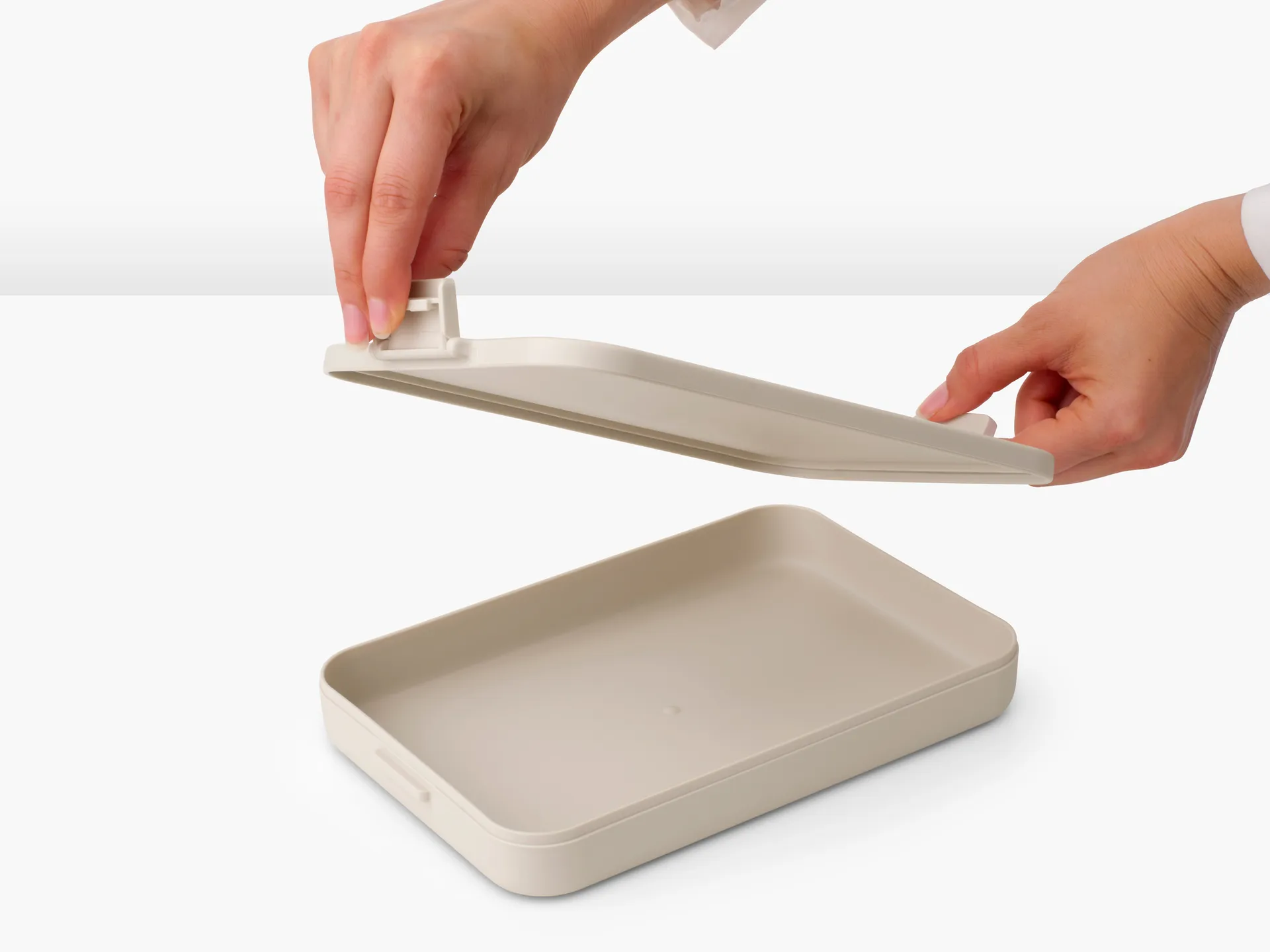 Make & Take matlåda platt, 1,1 L, Soft Beige Brabantia