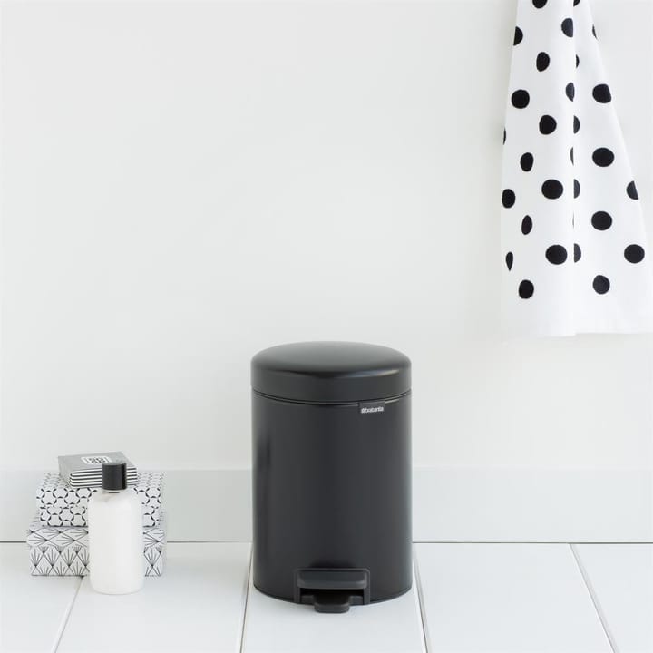 New Icon pedalhink 3 liter, matt black (svart) Brabantia