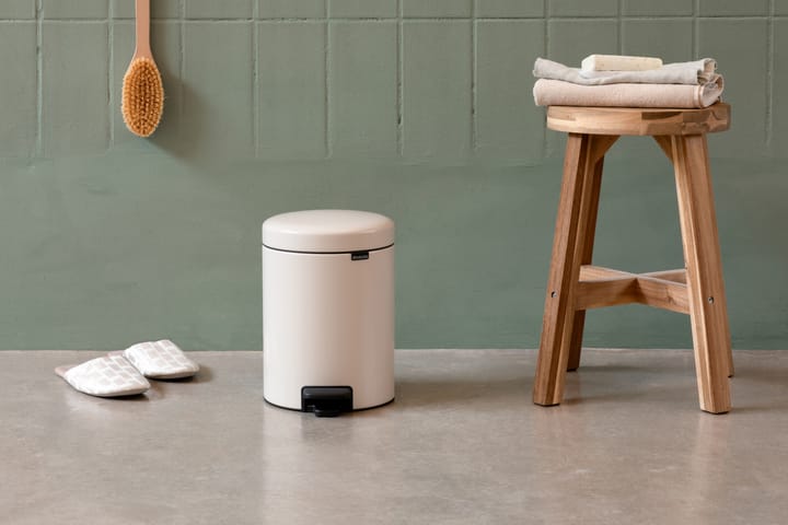 New Icon pedalhink 3 liter, Soft beige Brabantia