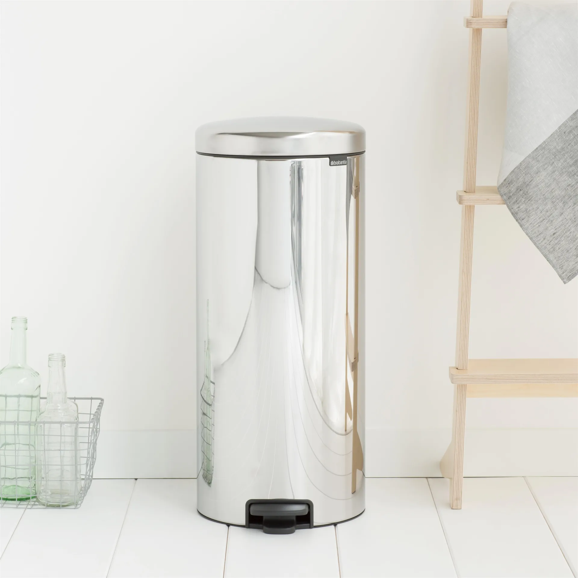 New Icon pedalhink 30 liter, matt steel Brabantia