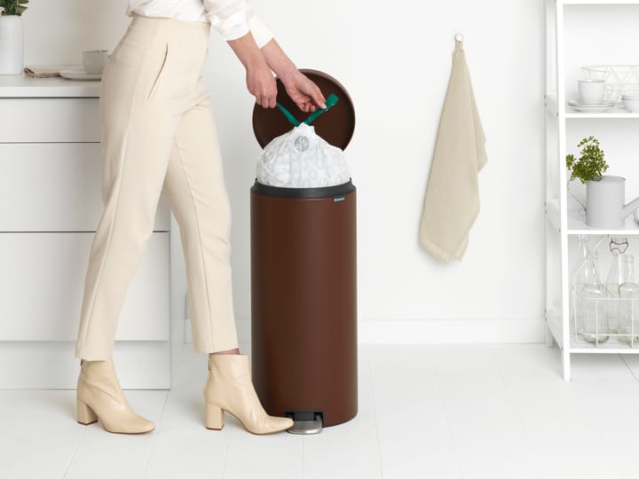 New Icon pedalhink 30 liter, Mineral cosy brown Brabantia