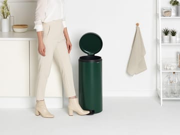 New Icon pedalhink 30 liter - Pine green - Brabantia