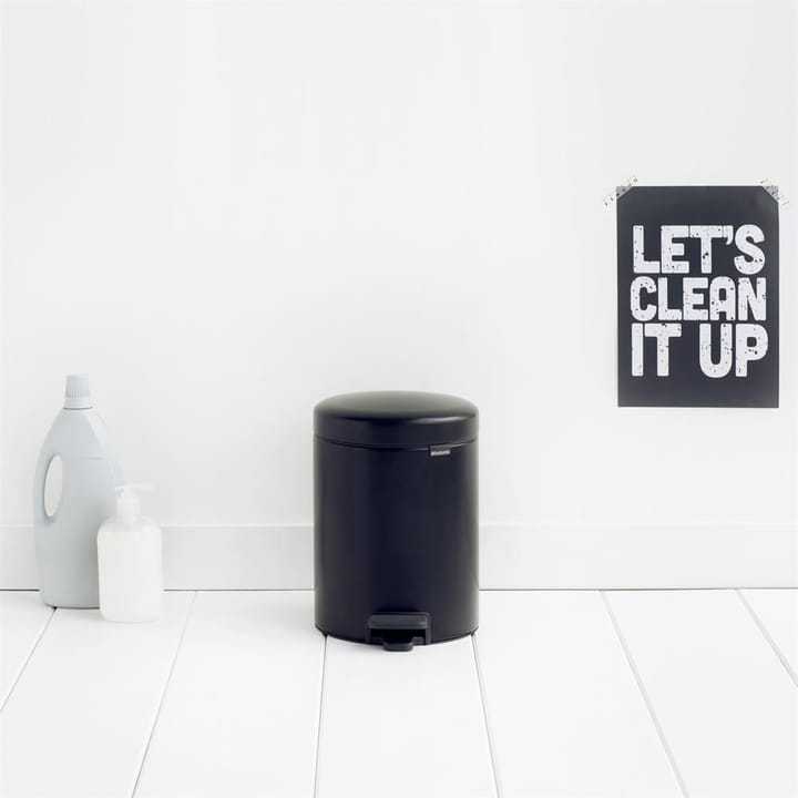 New Icon pedalhink 5 liter, matt black (svart) Brabantia